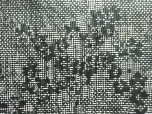 JAPANESE KIMONO / ANTIQUE KIMONO / COTTON / DOROZOME / OSHIMA TSUMUGI (5 maruki) / WOVEN FLOWER